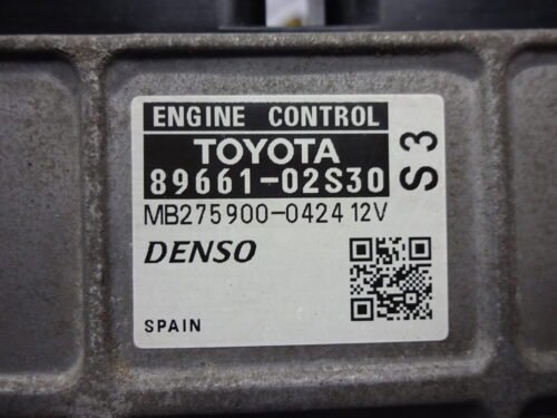 Centralita del motor TOYOTA AURIS 8966102S30 89661-02S30 MB275900-0424