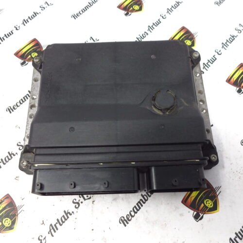 Centralita del motor TOYOTA AURIS 8966102S30 89661-02S30 MB275900-0424