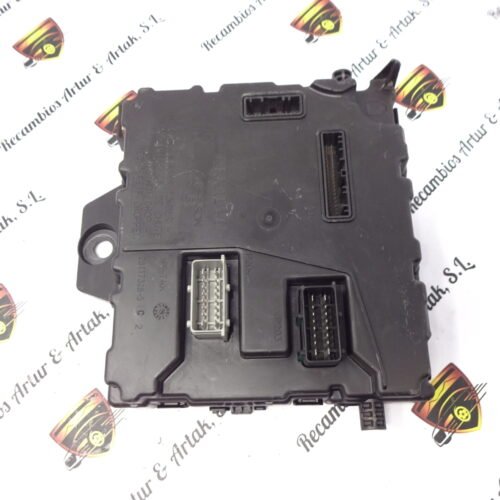 Caja de fusibles RENAULT MASTER 284B18392R BCM-N3