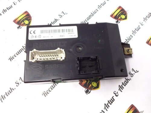Modulo de control UCH  RENAULT MASTER P8200461378L P8200461378-L