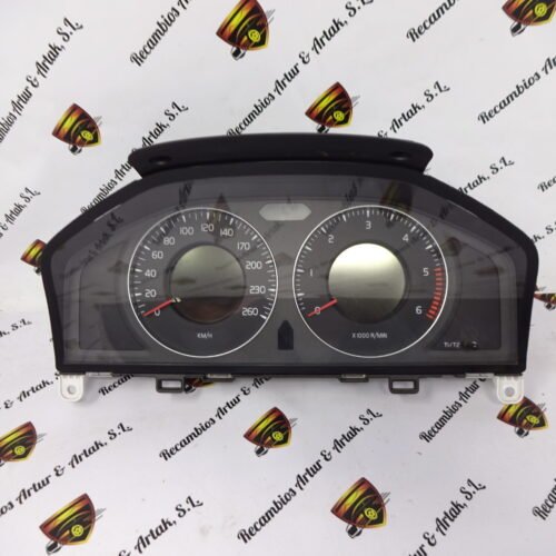 Cuadro de instrumentos Volvo V70 V60 S60 36002598 31270899AA 69399-270U
