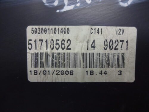 Cuadro de instrumentos FIAT GRANDE PUNTO 51718562 503001101400