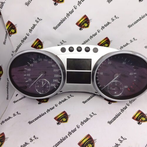 Cuadro de instrumentos Mercedes ML W164 A2515400648 A2515402311 A2514420421