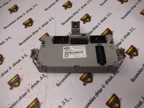 Caja de fusibles IVECO DAILY 69502289 503440070208 NBCS20A.01