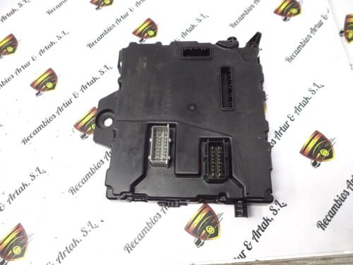 Caja de fusibles BCM Renault Master 284B13324R