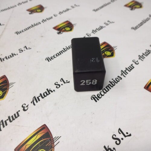 443911261 899136000 Relé VW Volkswagen Golf 443911261 899136000 NR. 258