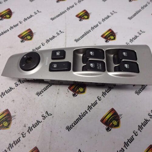 botonera elevalunas Kia Sportage 4834931110 483493-1110 935701F260 93570-1F260 060918 D37