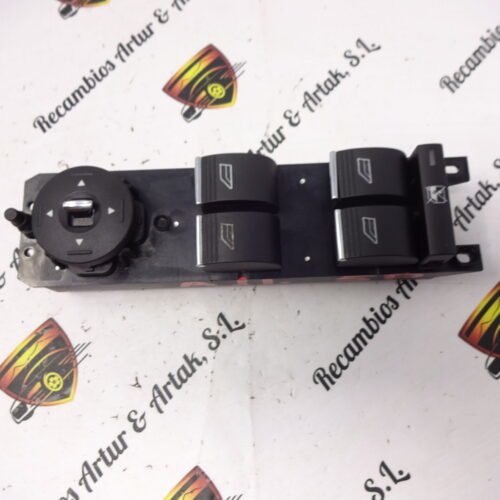 Botonera Elevalunas Ford Focus AM5T14A132CA AM5T 14A132 CA