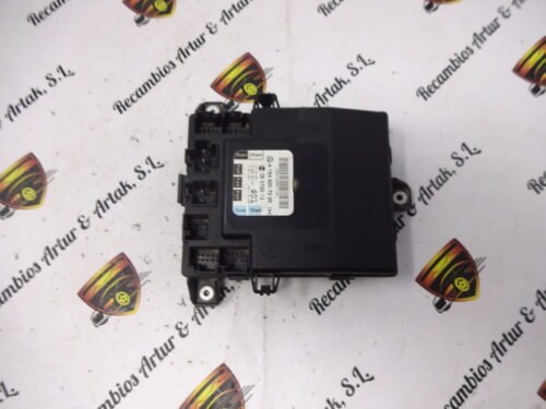 Unidad de control de la puerta Mercedes W164 ML A1648207226 05072213