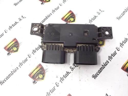 Unidad de control Mercedes-Benz Sprinter A0009008214 A0009015303