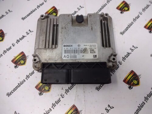 Centralita del motor OPEL Vectra 0281012533 55197152 AG 55197152AG
