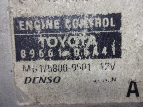 Centralita del motor Toyota 8966105A41 89661-05A41 175800-9501