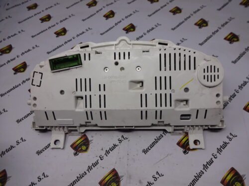 Cuadro de instrumentos Land Rover Discovery YAC500046