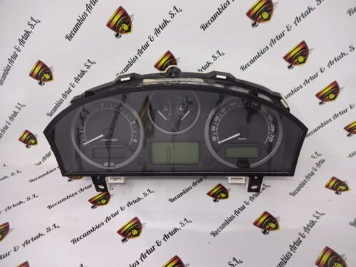 Cuadro de instrumentos Land Rover Discovery YAC500046