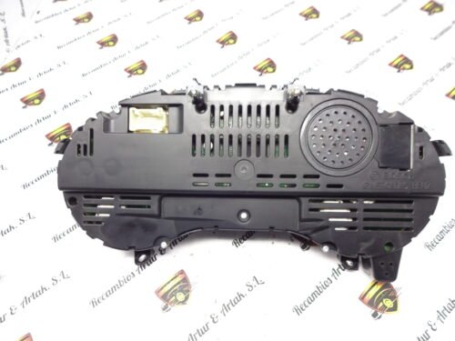 Cuadro de instrumentos Mercedes W176  A1769009301 0263700128 A1769010601 A1729027704