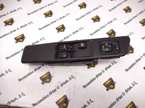 Botonera Elevalunas Mitsubishi Pajero MR480791 MR 480791