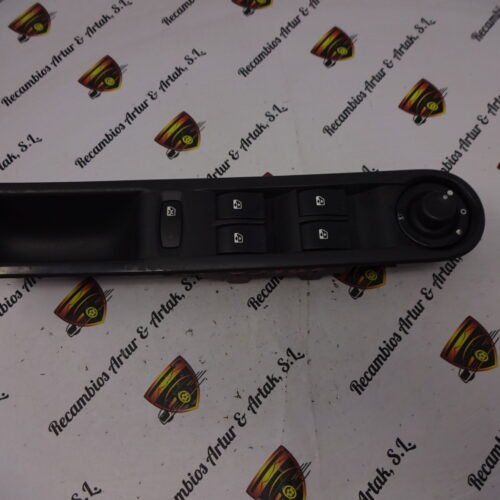Botonera Elevalunas Renault Espace 8200328428 0012126