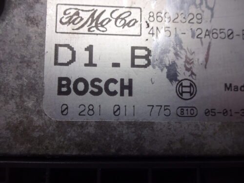 Centralita del motor VOLVO 4N51-12A650-BA 4N5112A650BA 0281011775 31211076