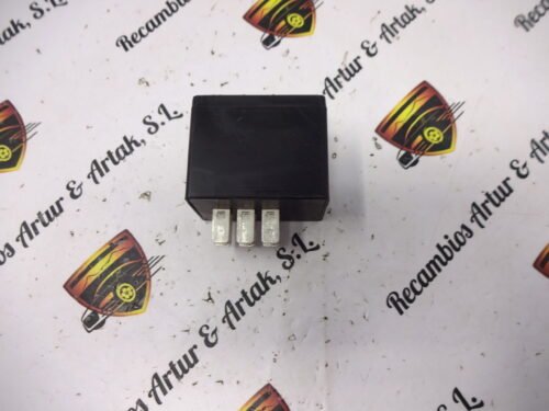 Relé / Relais / Rele / Relay / LADA 522.3747  5223747