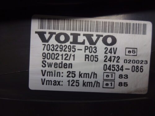 Cuadro de instrumentos VOLVO 70329295-P03 900212/1 B7R 105186