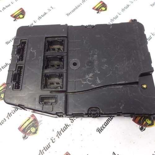 Caja de fusibles Renault Megane 8200309693 S118400310L S118400310 L