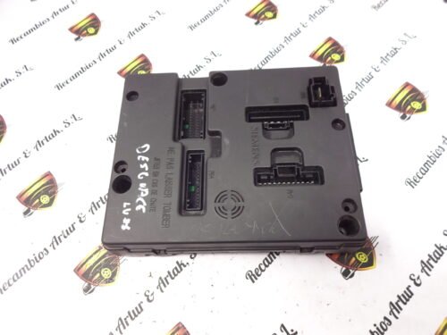 Caja de fusibles Renault Megane Scenic 8200029340B S108502510E SIEMENS
