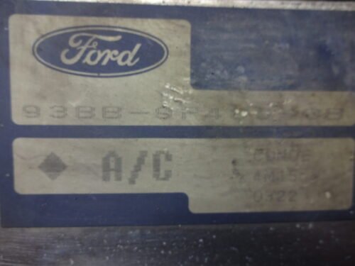 DSC03962 Centralita inyección Ford Mondeo 93BB9F480CB 93BB-9F480-CB