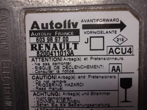 Unidad de control Renault Scenic JAutoliv 8200411013A 603989700 603 98 97 00