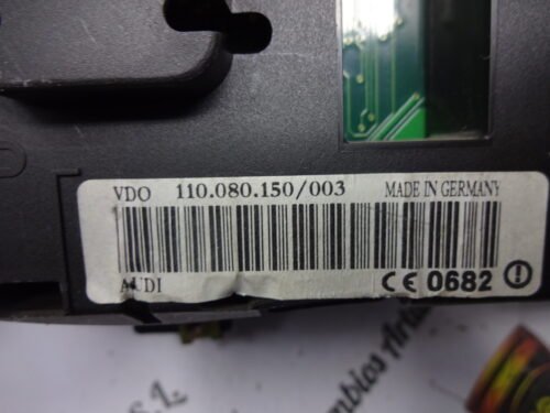 DSC04148 Cuadro de instrumentos Audi A2 8Z0920900M 110080150003