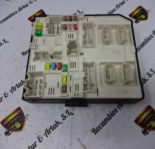 BSM Caja de fusibles OPEL MOVANO Renault Master 284B63007R USM-2010