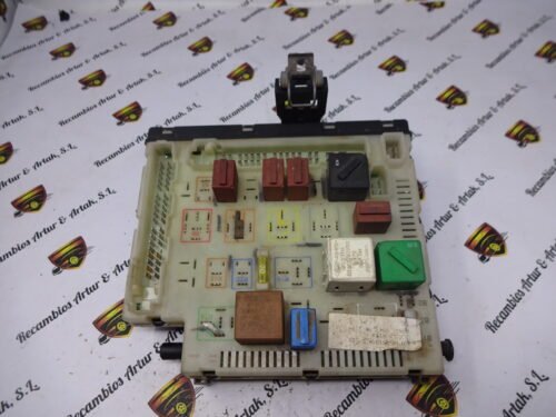 Caja de fusibles Ford 97AG14A073EC 97AG-14A073-EC