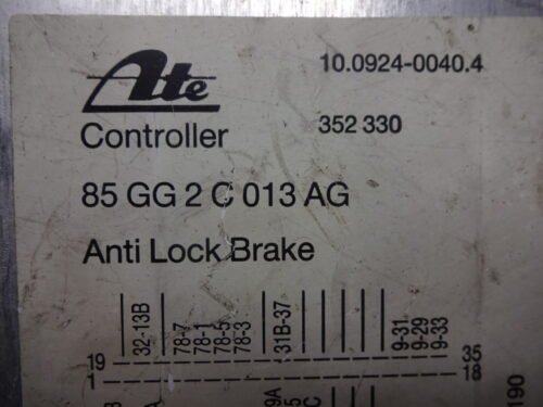 Centralita del motor FORD 85GG2C013AG 85 GG 2 C 01 3AG 10092400404