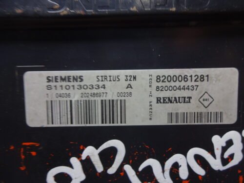 Centralita del motor RENAULT 8200061281 S110130334A 8200044437