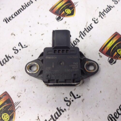 Sensor de impacto sensor de airbag FIAT 0265011001 52042669 BOSCH