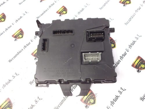 BCM-N4 Caja de fusibles RENAULT MASTER 284B17791R
