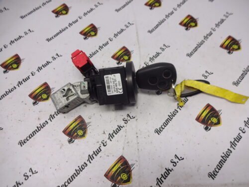 Bobina lector Key Renault 8200405701F 8200405701-F VP7R1F-AA2T