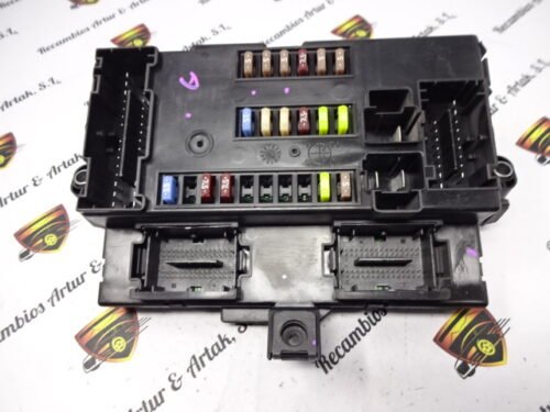Caja de fusibles IVECO DAILY 5802099154 BCMS20I.06 Y503441700102