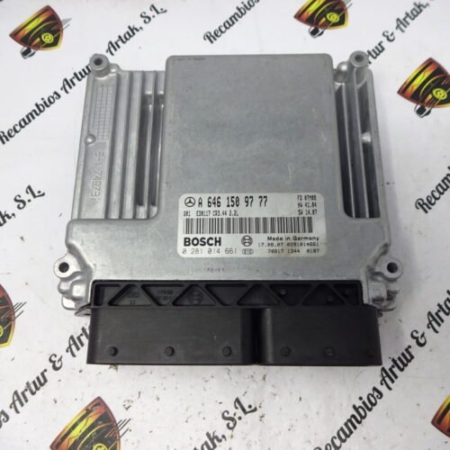 DSC05426 Centralita del motor Mercedes C220 W203 0281014661 A6461509777