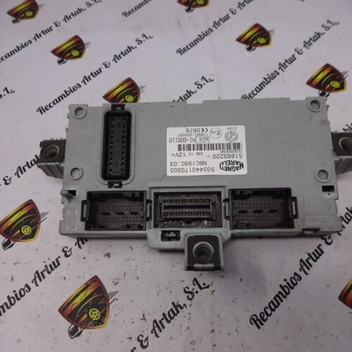 Caja de fusibles FIAT 51863220 503440170303 NBC198C.03