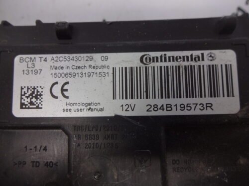 BCM Caja de fusibles RENAULT CLIO 284B19573R A2C53430129