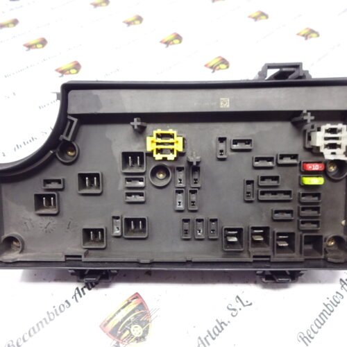 Caja de fusibles Chrysler PT Cruiser P56049719AI P56049 719AI