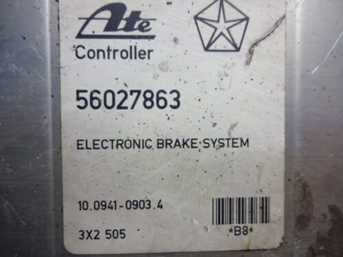 Centralita del motor JEEP GRAND CHEROKEE 56027863 10094109034