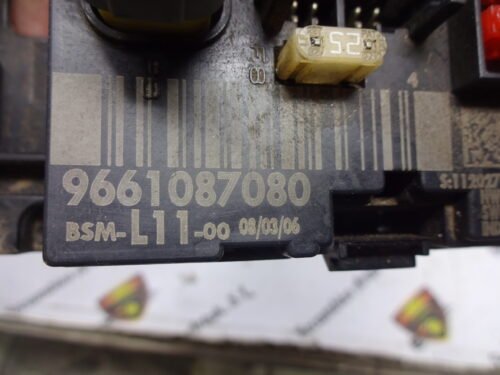 BSM Caja de fusibles CITROEN Peugeot 9661087080 BSM-L11-00
