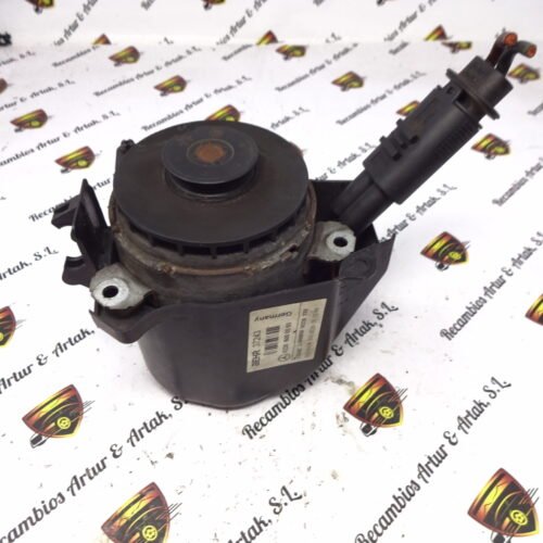 DSC00577 Motor eléctrico radiador Mercedes Clase S A2205000093 BEHR A33300260512 W220 13V