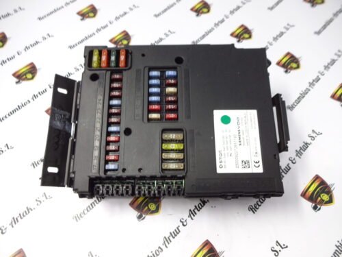 Caja de fusibles Smart Fortwo A4515400350 A4515451601 A4514464295 5WK45148AF
