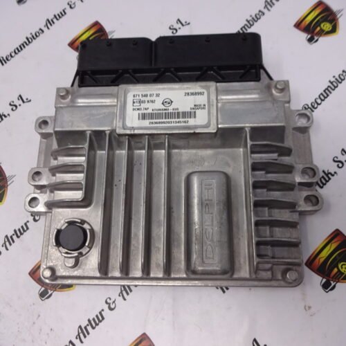 Centralita del motor SSANGYONG RODIUS 6715400732 28368992 DCM3.7AP