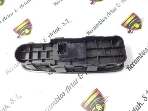 Botonera Elevalunas CITROEN C4 GRAND PICASSO 96639377ZD