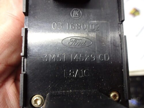 Botonera Elevalunas Ford Focus C-MAX 3M5T14529CD 3M5T-14529-CD