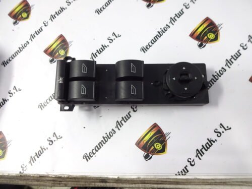 Botonera Elevalunas / Fensterheber schalter / Windows switch / Ford Focus 7M5T14A132AA 7M5T-14A132-AA