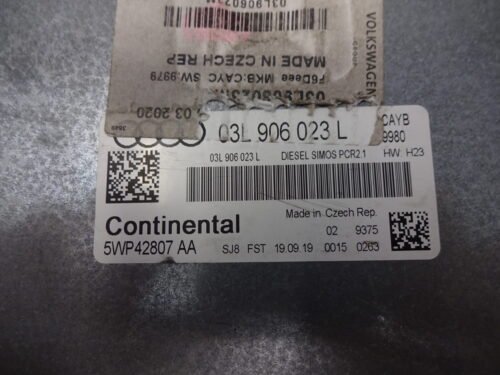 Centralita del motor AUDI A3 03L906023L 5WP42807AA